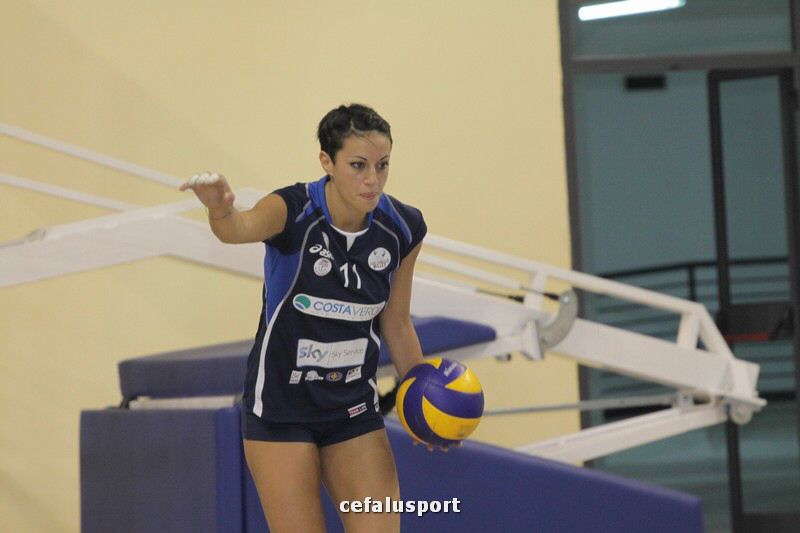 111030 volley 155_tn.jpg